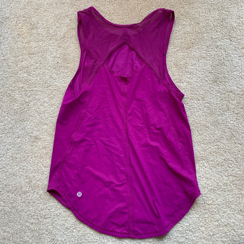 Lululemon tank top